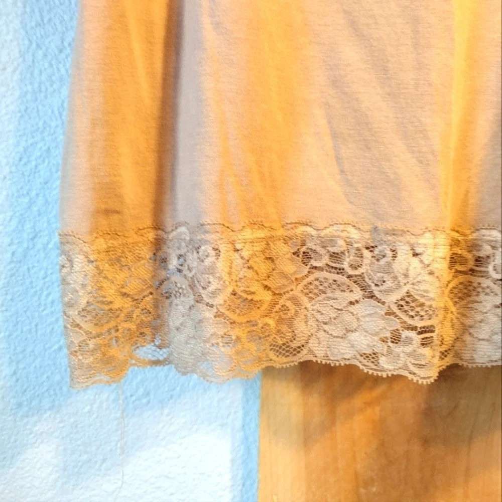 Polly and Esther Light Brown Tan Lace Trim Cami Strap Camisole Top. Size… - Picture 8 of 9